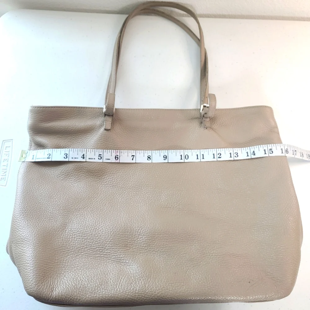 Vintage Furla Pebble Leather Neutral Tote Shoulder Bag